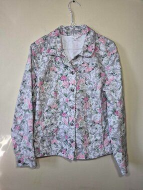 Women's denim jacket from the brand Northern Reflections Size L